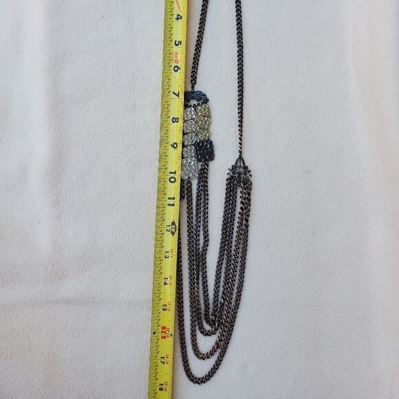Long bonze necklace with multiple tiered chains and square accents - Picture 3 of 7